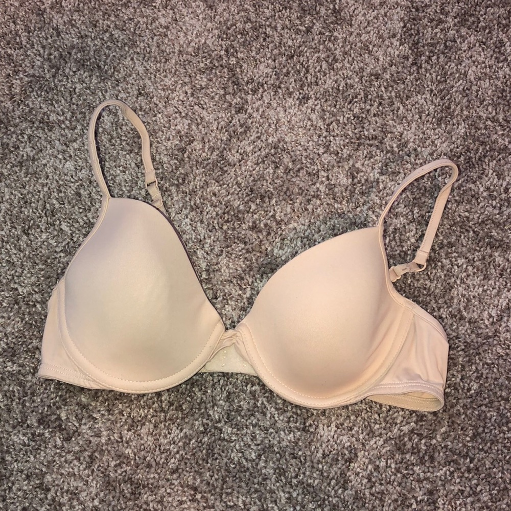 Victoria’s Secret Pink Nude T-shirt Bra 34B